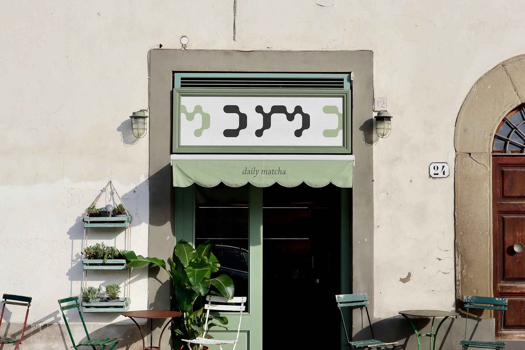 Branding-Konzept für Daily Matcha – Verpackungsdesign, Menükarten und Ladengestaltung